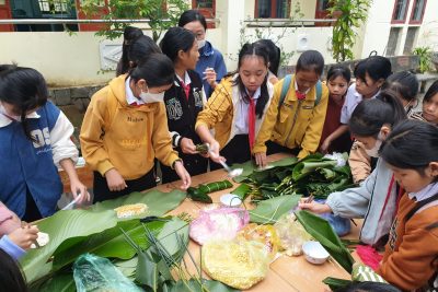 Học sinh Trường THCS Ba Vì tham gia hoạt động trải nghiệm