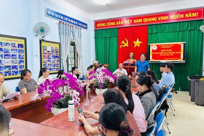 Ban đại diện cha mẹ học sinh Trường THCS Ba Vì tổ chức Hội nghị đầu năm học 2025-2026, hội nghị đã thông nhất ban hành nghị quyết thực hiện, hội nghị cũng đã bầu ban đại diện cha mẹ học sinh năm học 2025-2026, Trưởng ban: Ông Đỗ Kim Tuấn.